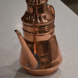 Медный кувшин для масла большой